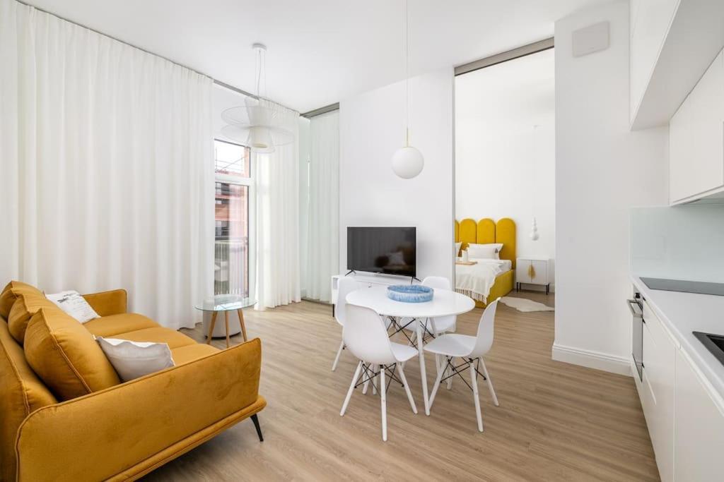2-bedroom Premium Bohema * Varsovia